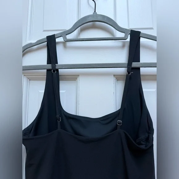 Abercrombie & Fitch Black Traveler Wrap Mini Dress - Picture 6 of 10